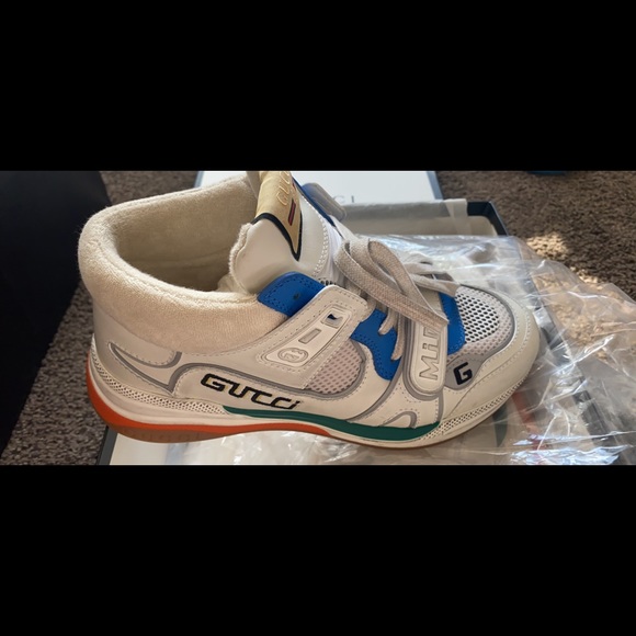 Gucci Sneakers - Picture 1 of 7